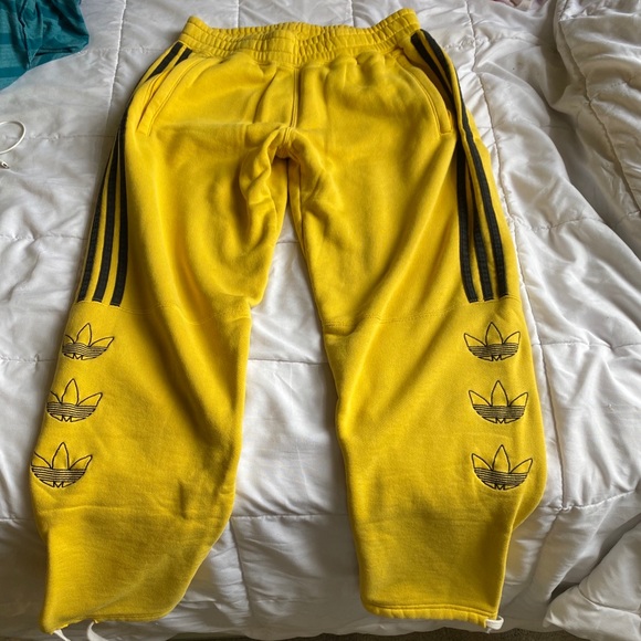 ADIDAS PANTS - Picture 1 of 5